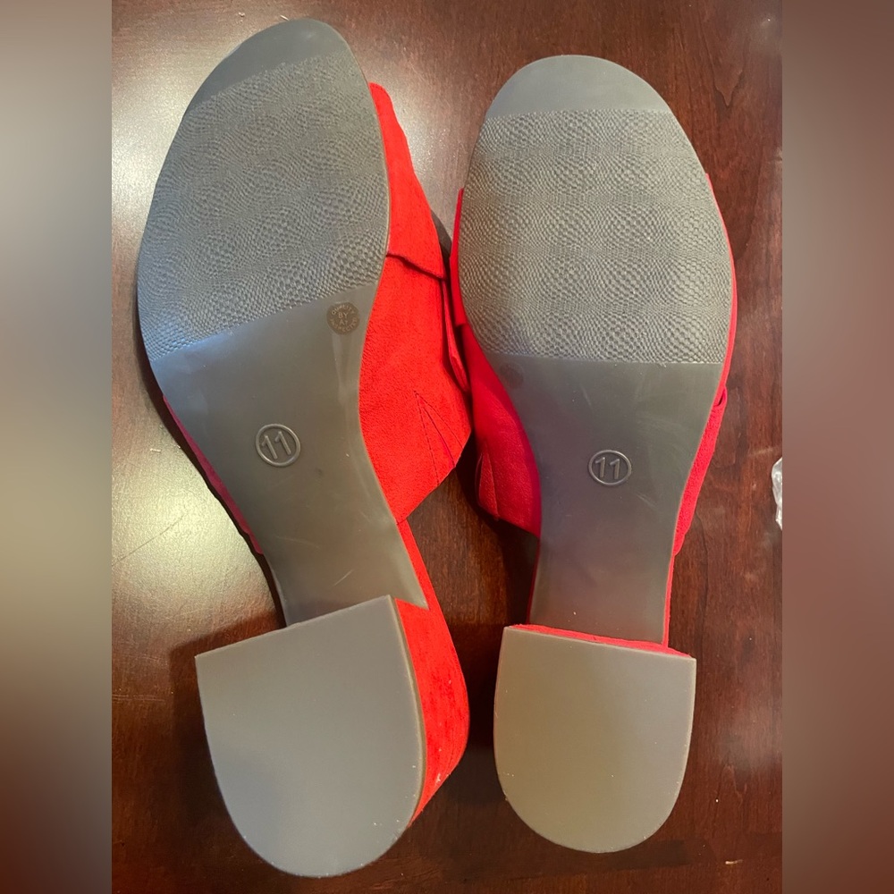NWOT Worthington Women's Red Bow Mules - Picture 4 of 5